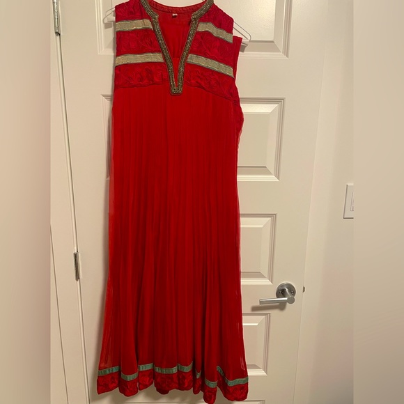 Indian Frock Suit - Picture 1 of 3